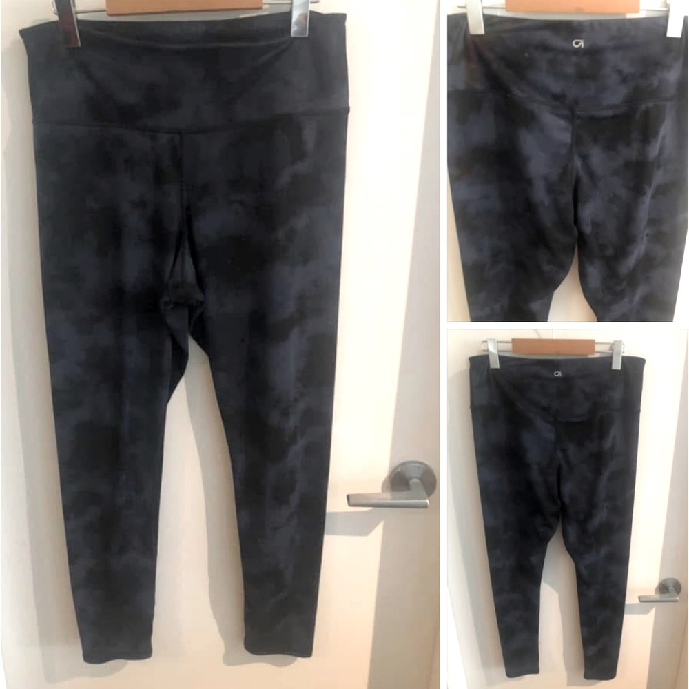 3/$25 👟 Gap Fit L (L/XL fit)